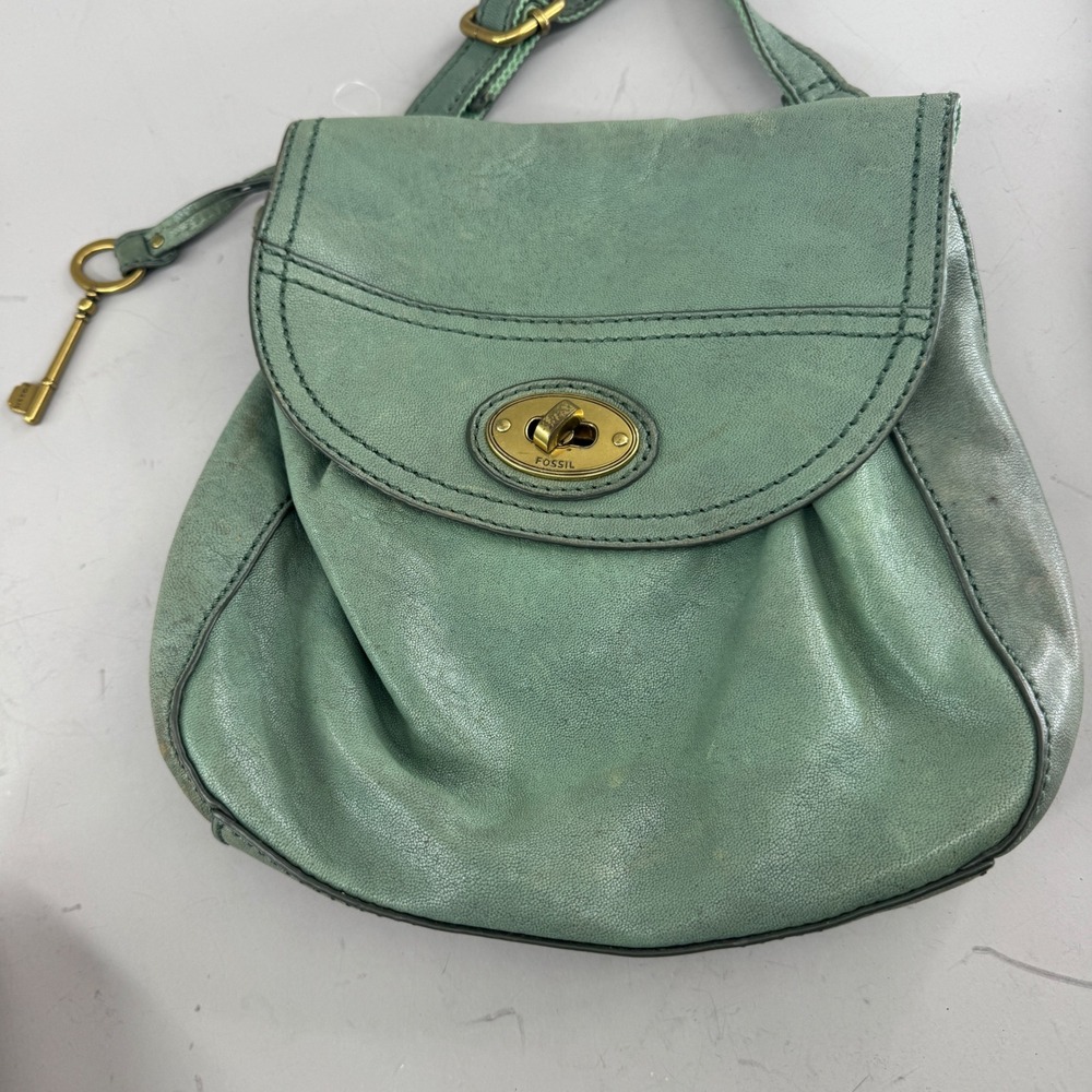 Fossil Women Lamb Leather Crossbody Bag Turnlock Key Charm Sage Green 7091 - Picture 2 of 11